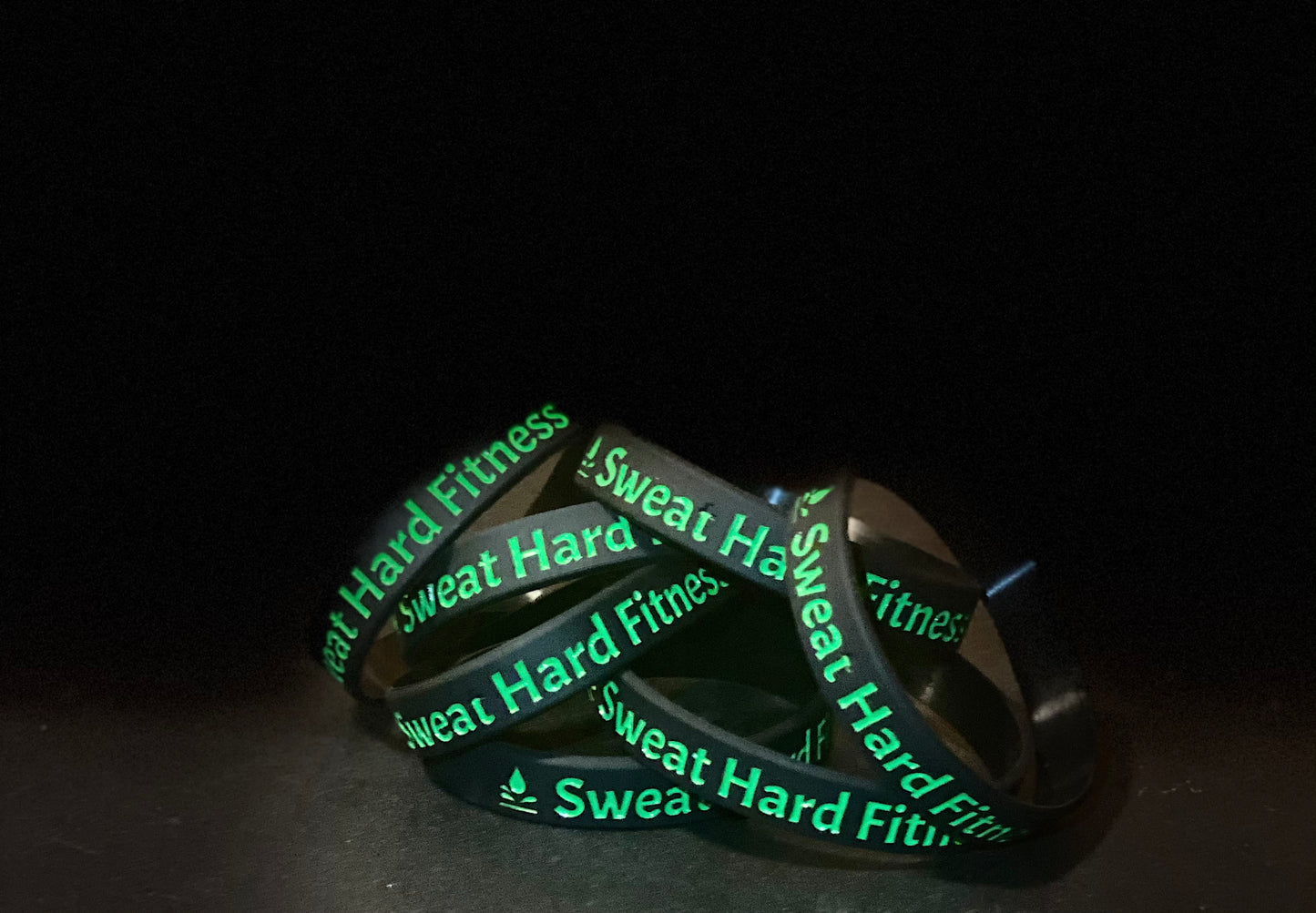 Sweat Hard Fitness Wrist Bands - BLACK/GREEN